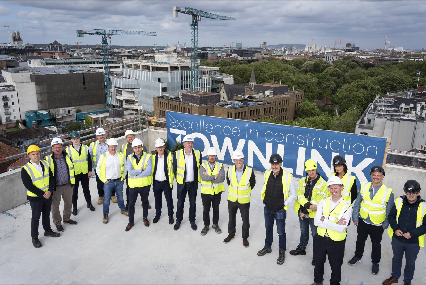 Topping-out at Greenside Building